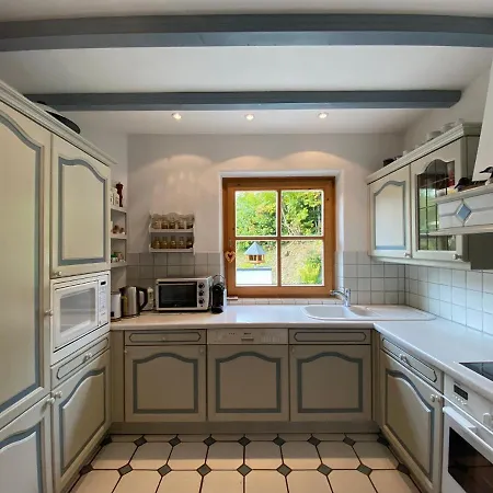 Chalet Janise Willa Hinterthal